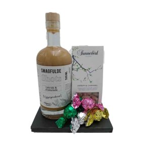 Gavebakke med chokolade og lakrids likr