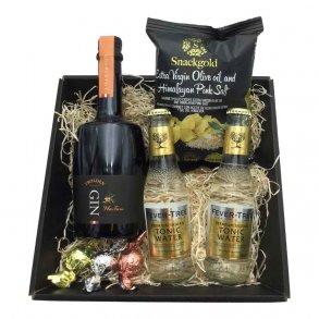 Gavekurv med Trolden Havtorn Gin og Snacks