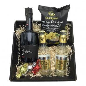 Gavekurv med Trolden Gin og Snacks