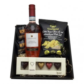 Gavekurv med Ros�vin, Chokolade og S�dt nr. 1