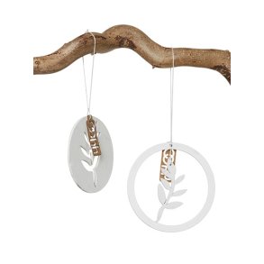 P�skepynt i tr� - hvid